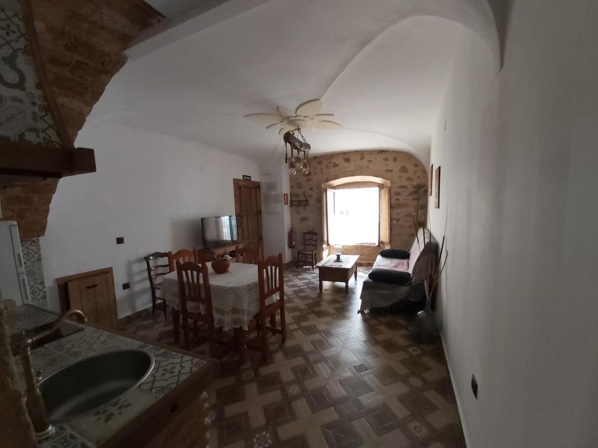 Ferienwohnung La Casina De Carmina Arroyomolinos de Montánchez Exterior foto