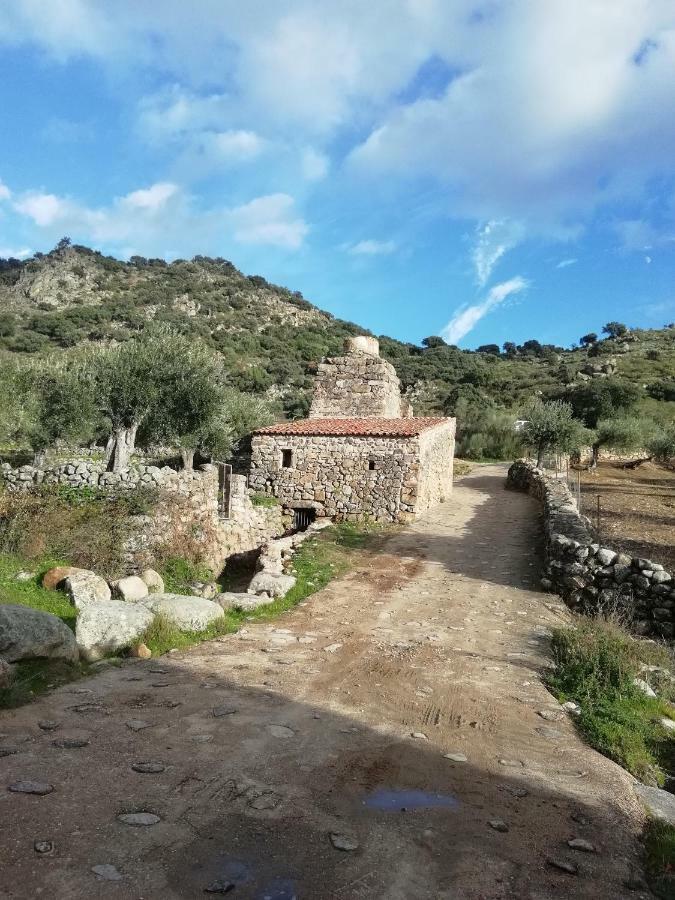 Ferienwohnung La Casina De Carmina Arroyomolinos de Montánchez Exterior foto